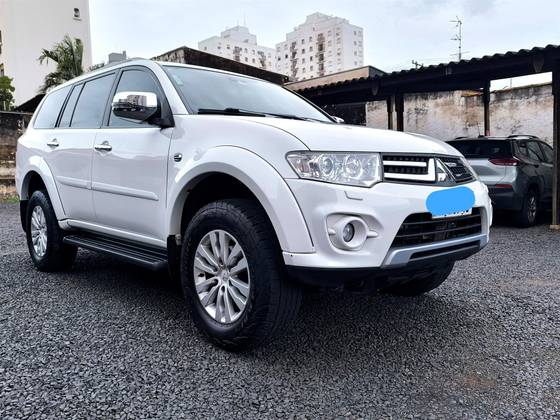 MITSUBISHI PAJERO DAKAR 3.5 HPE 7 LUGARES 4X4 V6 24V FLEX 4P AUTOMÁTICO